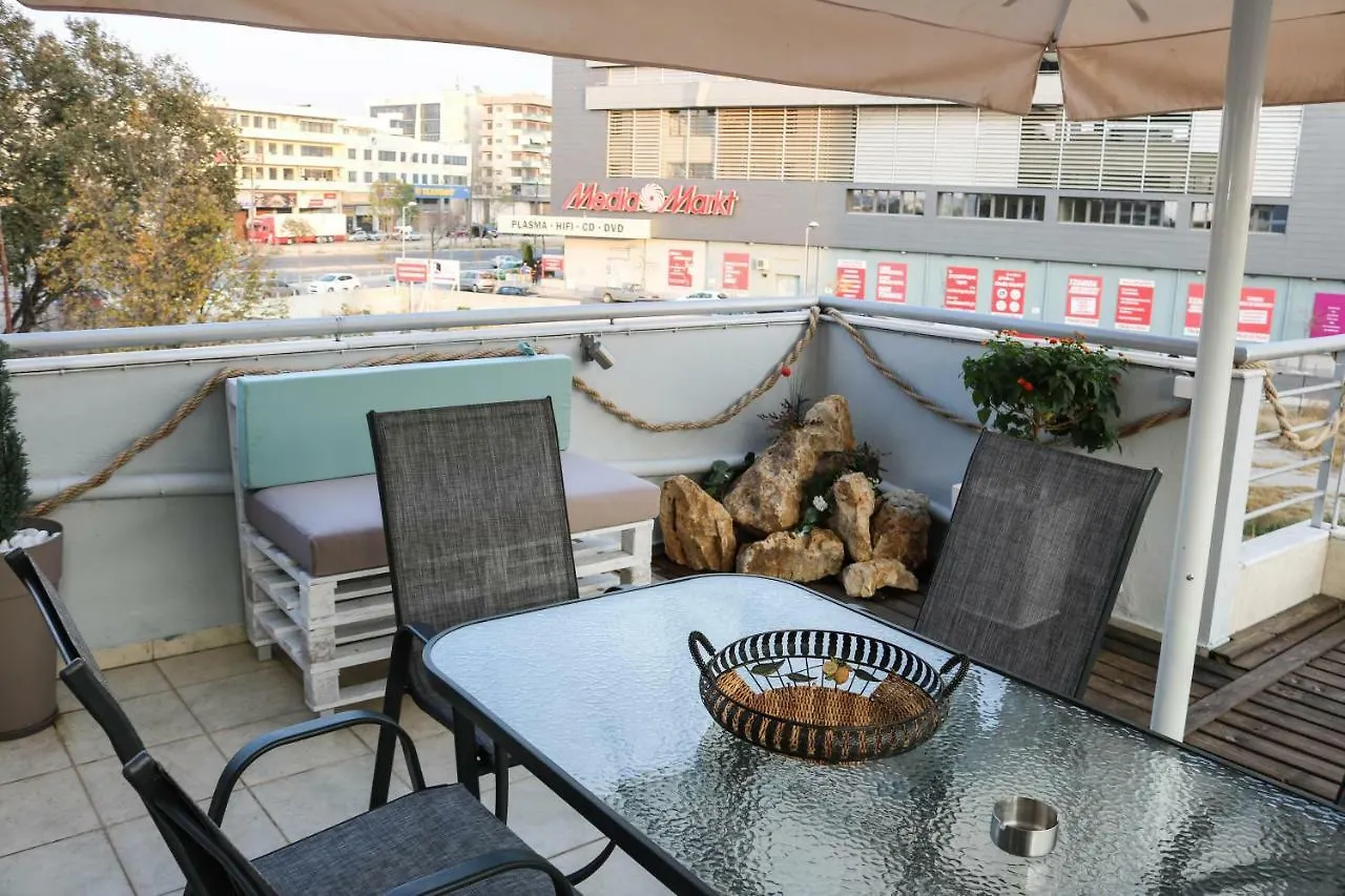 Port View Apartment Thessaloniki Greece